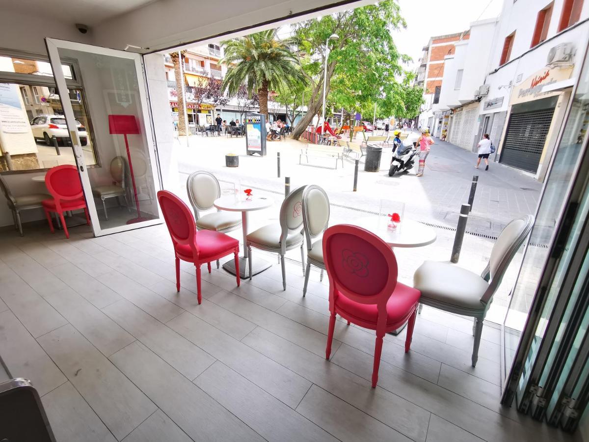 H Bella Mar Roses Hotel Ngoại thất bức ảnh