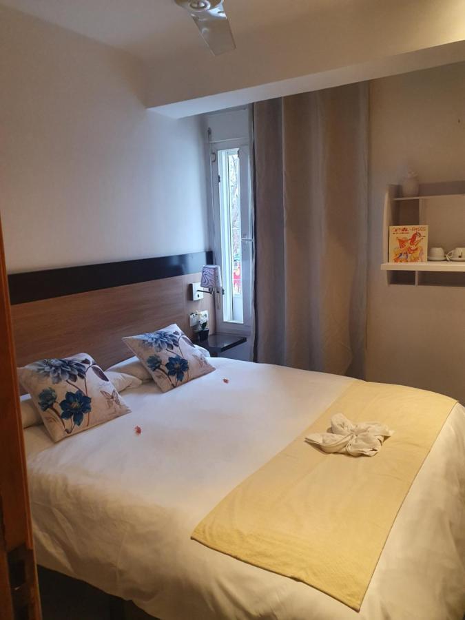 H Bella Mar Roses Hotel Ngoại thất bức ảnh